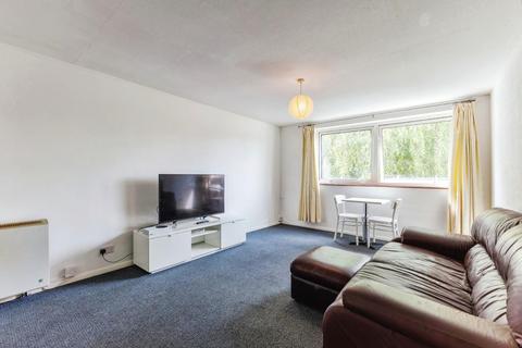 52 Bankside Close, Coventry, CV3 4GD
