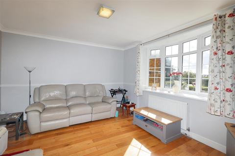 4 bedroom end of terrace house for sale, Grantham Green, Borehamwood