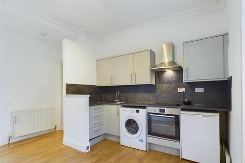 2 bedroom flat for sale, Glover Street, Perth PH2