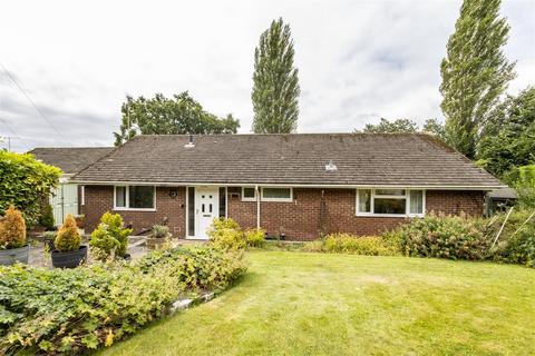 3 bedroom detached bungalow for sale, High Street, New Whittington, Chesterfield