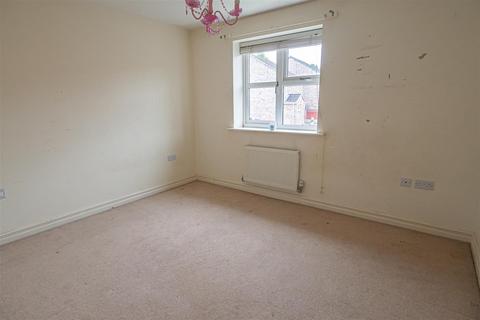 35 Doval Gardens, Tean, Stoke-on-trent, ST10 4EX