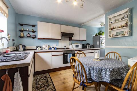13 Poolsbrook Road, Duckmanton, Chesterfield, S44 5EL