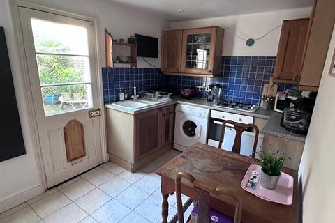 1 bedroom house for sale, Watts Lane, Eastbourne BN21