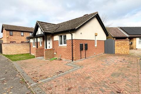 2 bedroom detached bungalow for sale, Grosvenor House Court, Mildenhall IP28