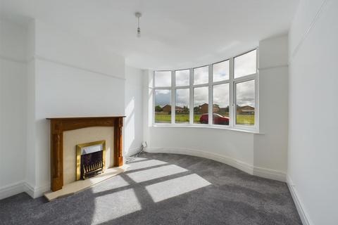 55 Acre Moss Lane, Morecambe, LA4 4NB