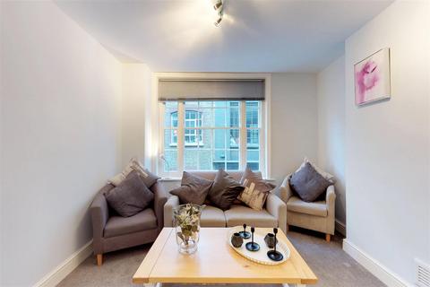 2 bedroom apartment for sale, Middle Street, London EC1A