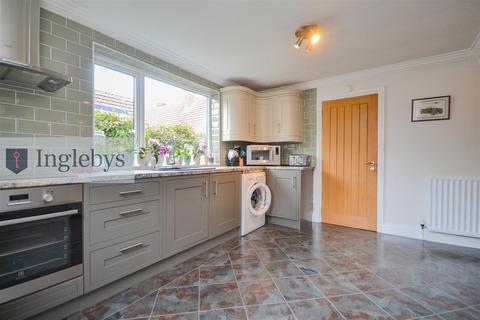 1 Laurel Road, Saltburn-by-the-sea, TS12 1HU
