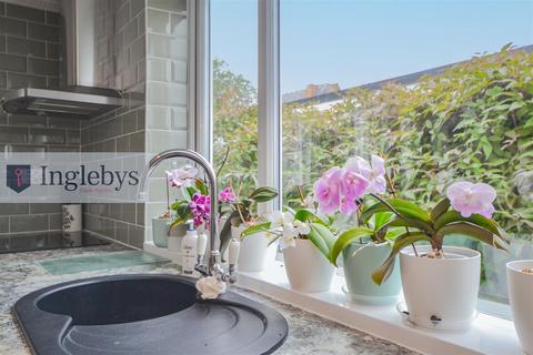 1 Laurel Road, Saltburn-by-the-sea, TS12 1HU