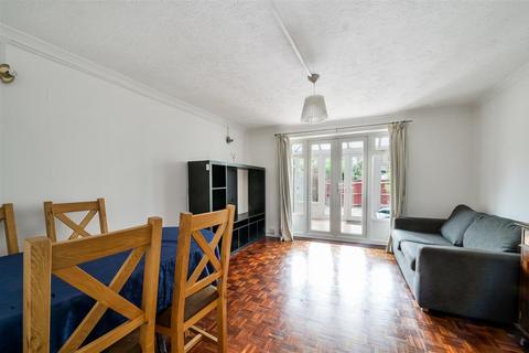 2 bedroom terraced house for sale, Myrna Close, Colliers Wood SW19