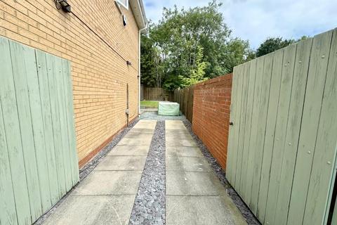 24 Broadstone, Marton In Cleveland, Middlesbrough, TS8 9XY