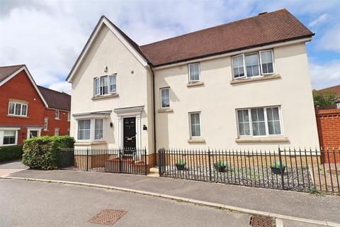 4 bedroom detached house for sale, Glovers, Great Leighs, Chelmsford