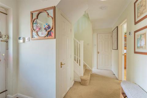 5 bedroom semi-detached house for sale, Bences Close, Marshfield