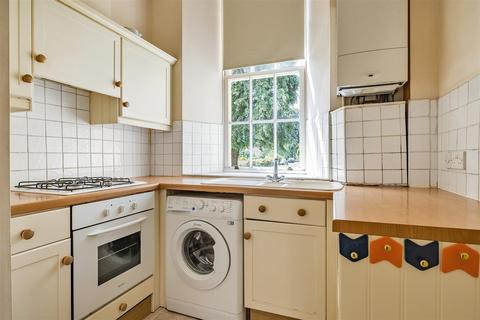 2 bedroom terraced house for sale, Thomas Wyatt Road, Devizes