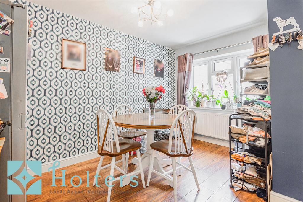 HOLT - 25 Baker Close, Ludlow-13.jpg