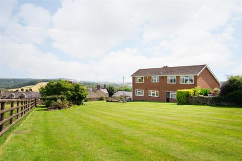 5 bedroom detached house for sale, Wilkin Hill, Barlow, Dronfield