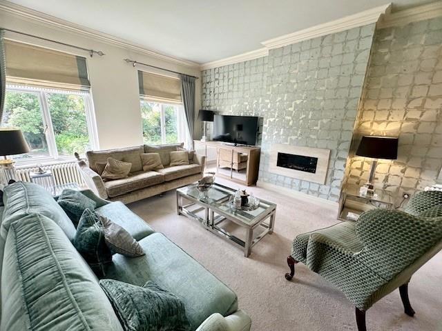 Open plan lounge and dining area