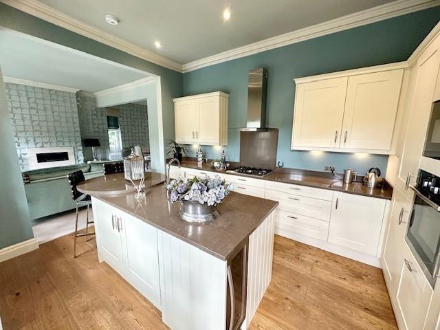 Modern fully fitted kitchen