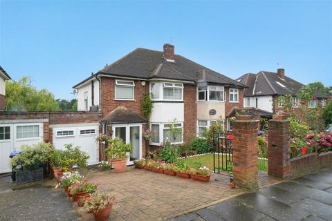 4 bedroom semi-detached house for sale, Barn Rise, Wembley