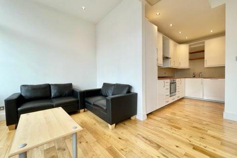 1 bedroom apartment to rent, Thrawl Street, London, E1