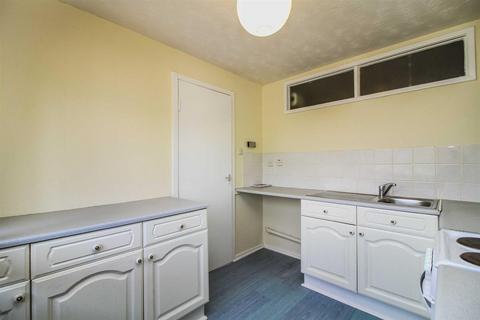 1 bedroom flat for sale, Shaftoe Court, Lakeshore