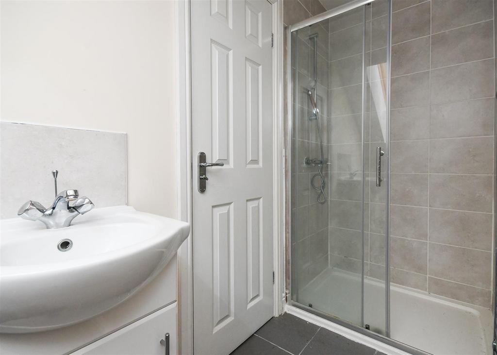 2 D Shaw Lane - En-Suite Shower Room 2 (2).jpg