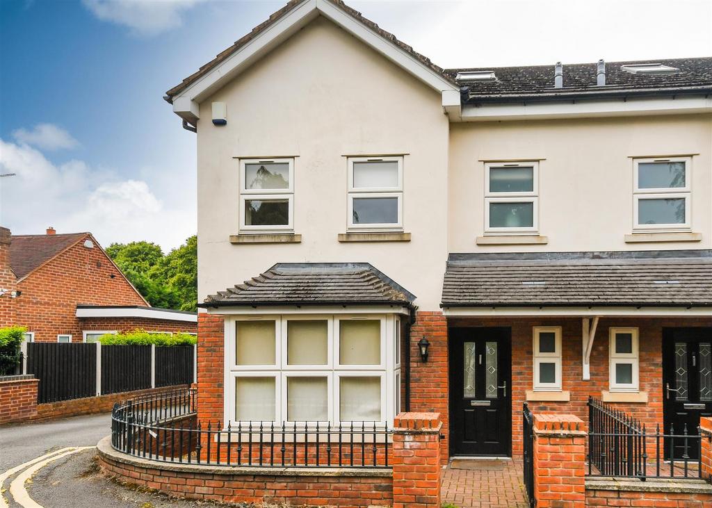 2 D Shaw Lane - Front.jpg