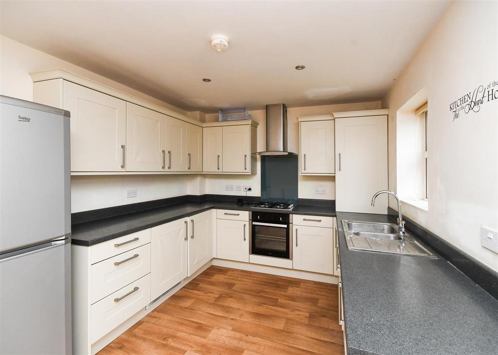 2 D Shaw Lane - Dining Kitchen.jpg