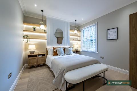 68 Eynham Road, London, W12 0HA