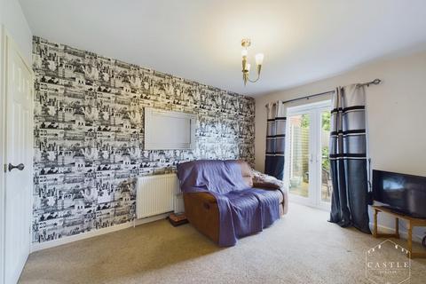 5 bedroom semi-detached house for sale, Stoke Road, Hinckley