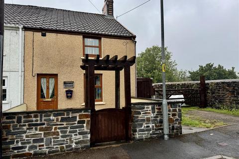 1 Banwen Place, Lower Brynamman, Ammanford, SA18 1SP