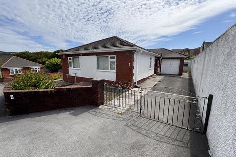 3 bedroom detached bungalow for sale, Parc Glanffrwd, Garnant, Ammanford