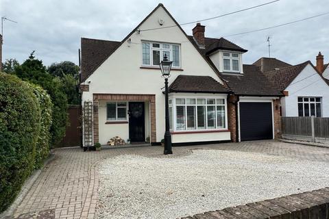 4 bedroom detached house for sale, Victoria Road, Rayleigh