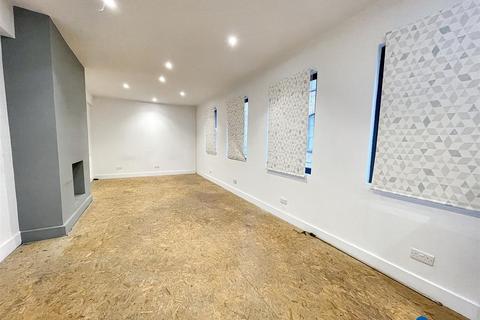 Property to rent, 1st Floor, 37 Fortescue Road, Hackney