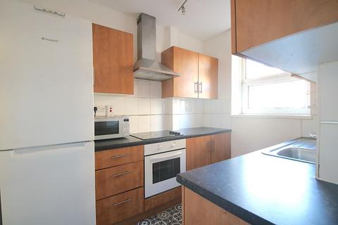 3 bedroom flat to rent, Darling Row, London E1