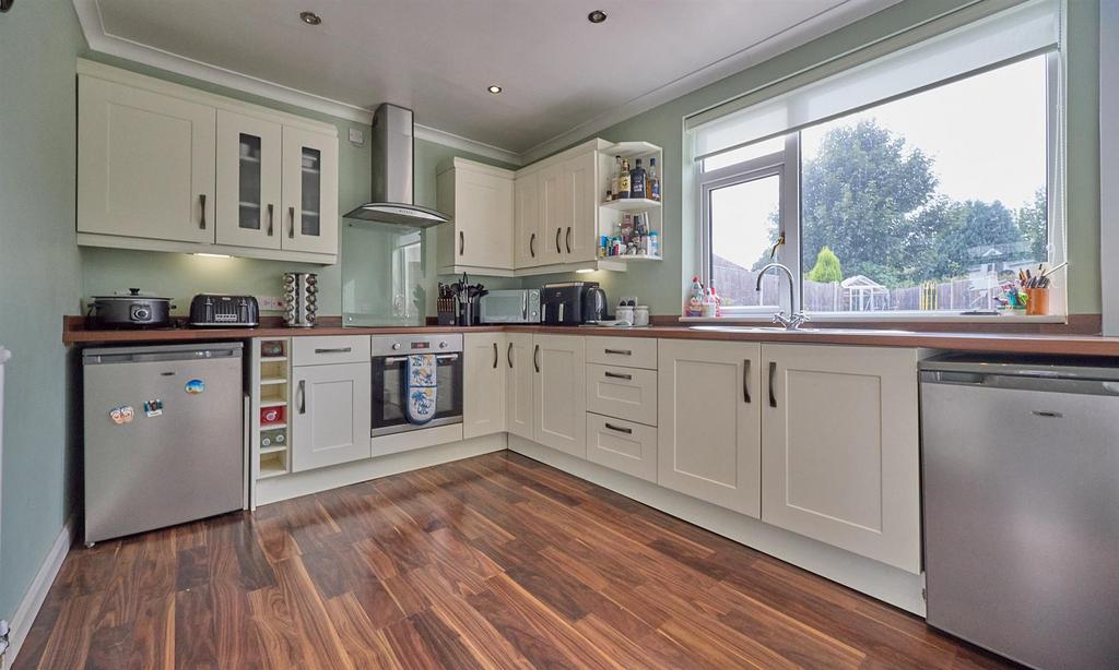 Refitted Dining Kitchen to Rear