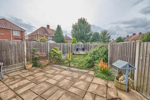 2 bedroom semi-detached house for sale, Stanley Road, Hinckley