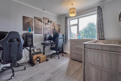 12 Stanley Road, Hinckley, LE10 0HS