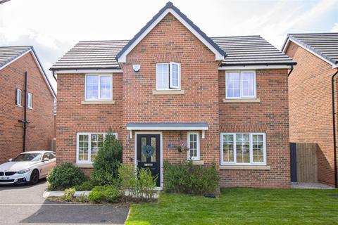 4 bedroom detached house to rent, 4-Bed Detached House to Let on Harvester Drive, Preston