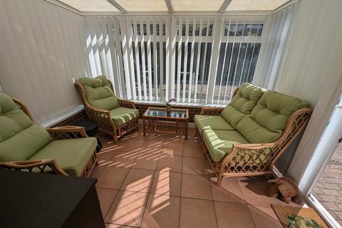 26 Amiens Close, Darlington, DL3 0UL