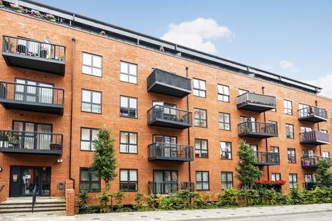 1 bedroom apartment for sale, Bennett Court, 2 Pitcher Lane, Ashford, TW15