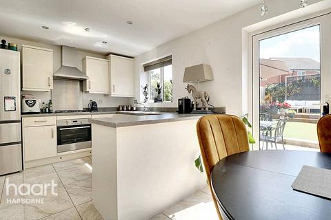 16 Gate Lane, Birmingham, B16 0NF