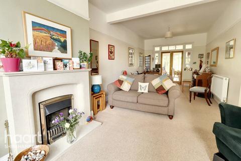 33 Lodway, Easton In Gordano, Bristol, BS20 0JD