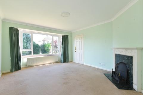 3 bedroom detached house for sale, Garden Close, Rough Common