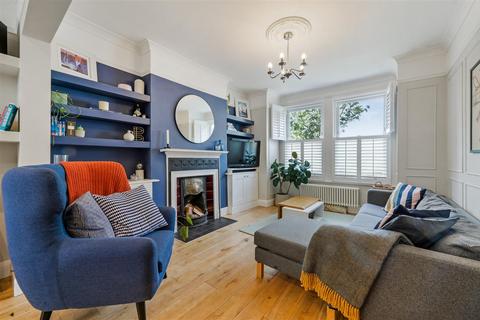 1 Gilbert Road, London, SW19 1BP
