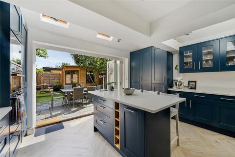 1 Gilbert Road, London, SW19 1BP