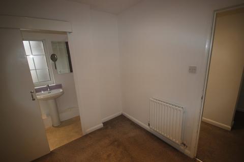 1 bedroom flat to rent, Churchfield Road , Chalfont St Peter SL9