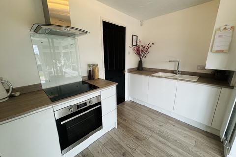 6 Barsloan Grove, Peterlee, SR8 2PY
