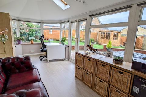 7 Border Close, Huddersfield, HD3 3GR