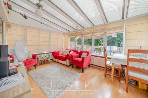 45 Carolbrook Road, Ipswich, IP2 9JQ