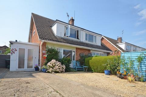 4 bedroom semi-detached house for sale, Oakleigh Close, Raunds